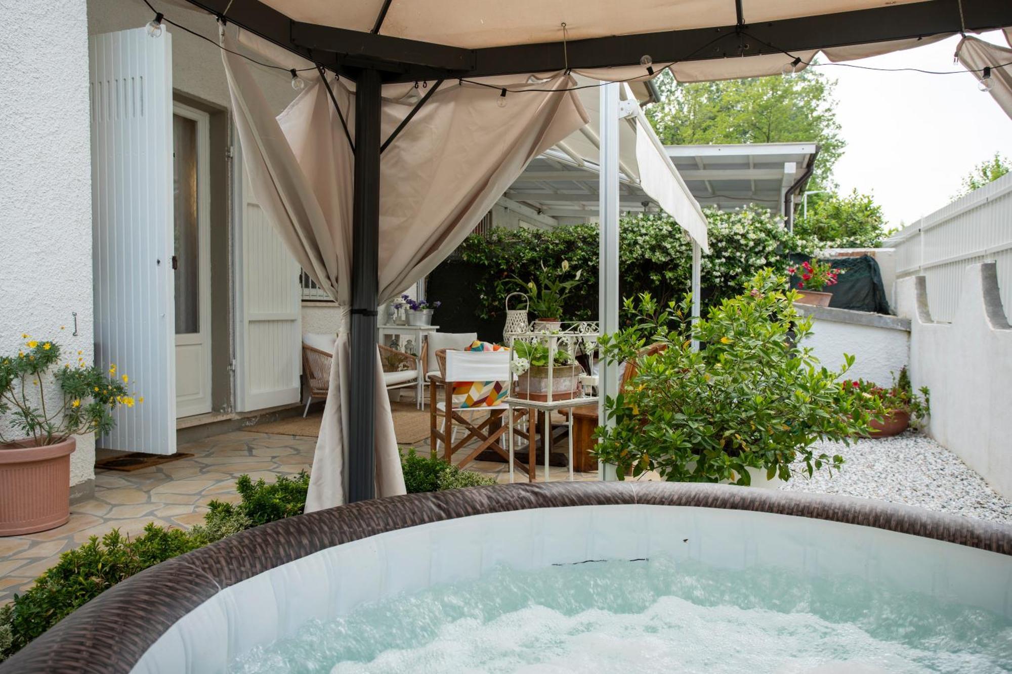 Vila Villino Claudia Forte dei Marmi Exteriér fotografie